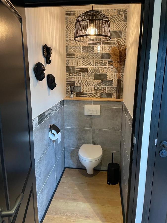 De Heerlykheid Wemeldinge, Vlak Bij Strand En Bos, Ruime Vakantiewoning Met Eigen Patio In De Karakteristieke Dorpsstraat Exterior foto